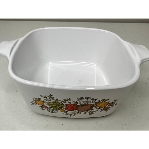 Vintage Corning Ware Casserole Dish P-43-B Petite Spice of Life Dish 2 3/4 C - Picture 2 of 7
